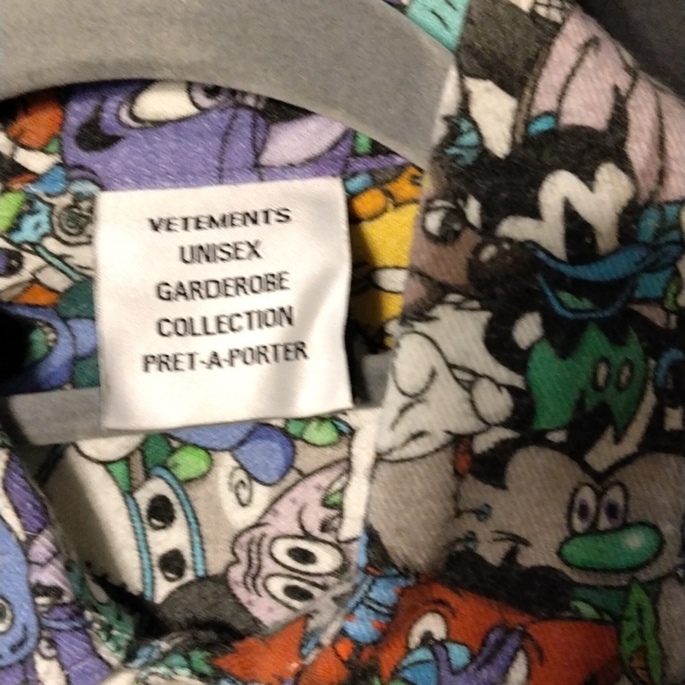 Shirt - Picture 3 of 3